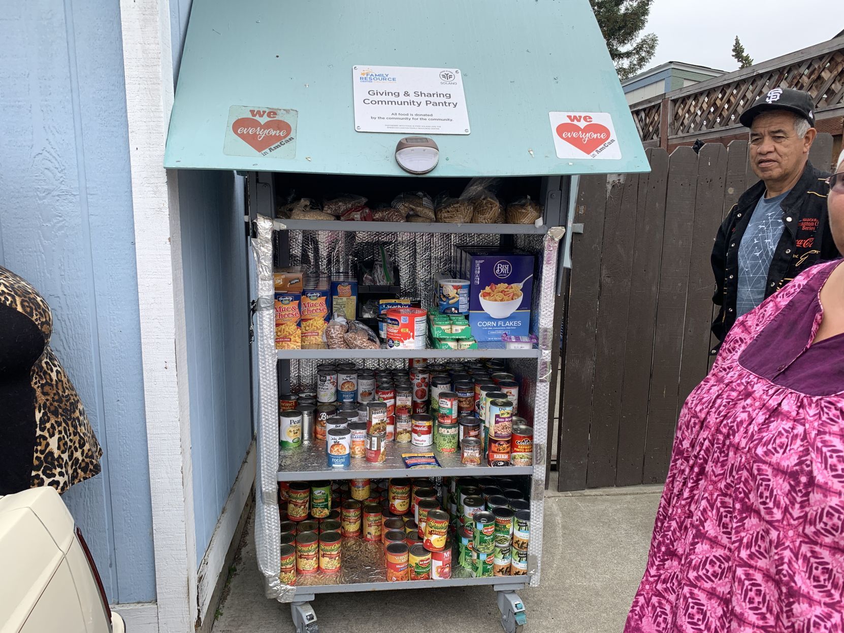 AmCan free food pantry